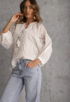 Biała Wiązana Bluzka w Stylu Boho z Tencelu z Koralikami i Koronką Helotis