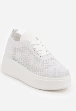 Białe Ażurowe Sneakersy Vices na Platformie Halvisa