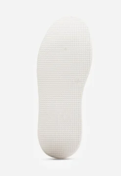 Białe Ażurowe Sneakersy Vices na Platformie w Kwiaty Halvisa