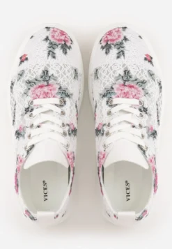 Białe Ażurowe Sneakersy Vices na Platformie w Kwiaty Halvisa