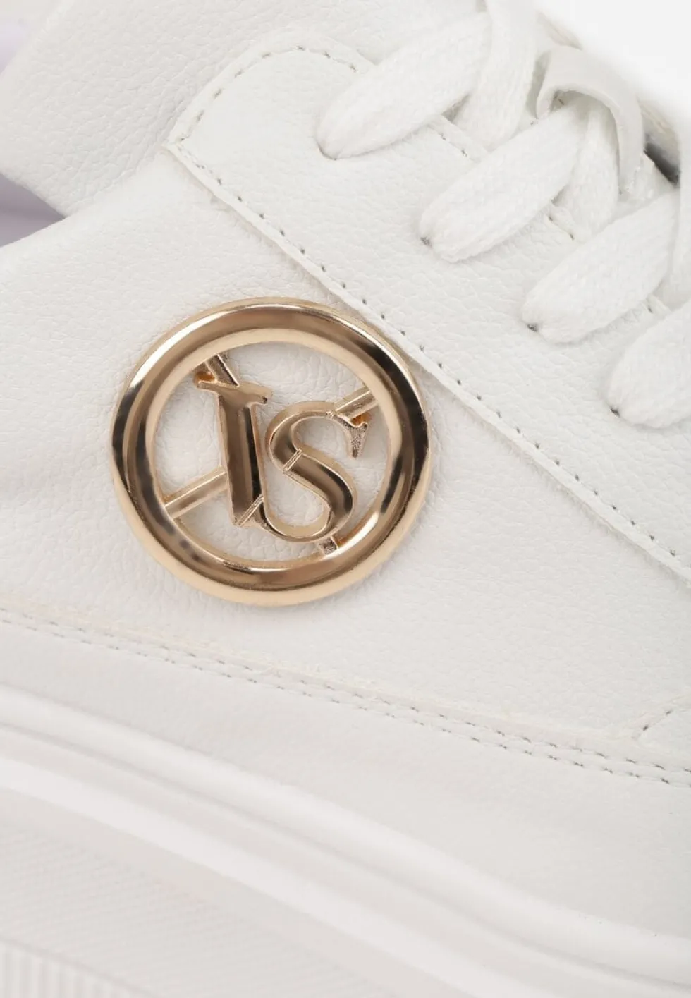 Białe Chunky Sneakersy Vices na Platformie z Okrągłym Detalem Sedvira