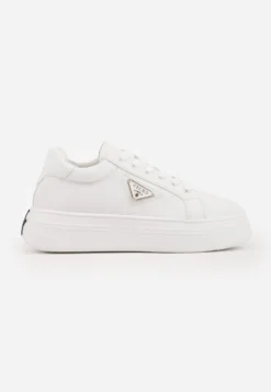 Białe Chunky Sneakersy VICES na Platformie z Ozdobą w Kształcie Gwiazdki Anatale