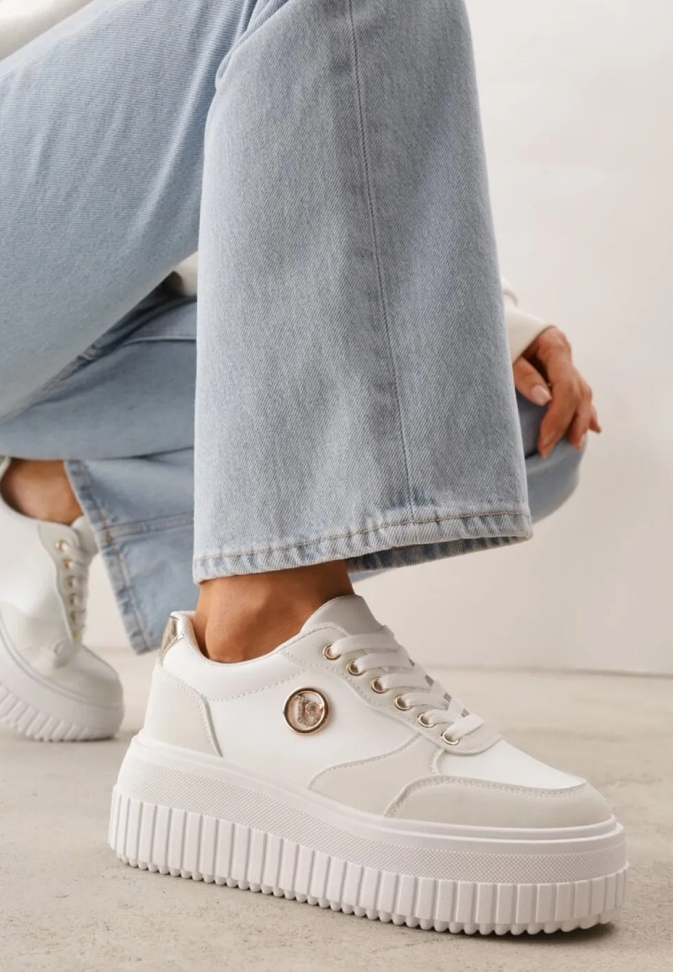 Białe Chunky Sneakersy VICES z Aplikacją na Platformie ze Żłobieniami Ilunatesa