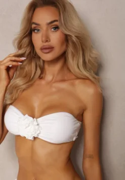 Białe 3-Częściowe Bikini Stanik i Majtki z Aplikacjami Kwiatów Pareo z Siateczki Irisel
