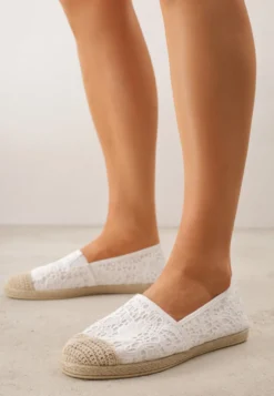 Białe Espadryle z Koronkową Cholewką i Podeszwą z Plecionki Marilex
