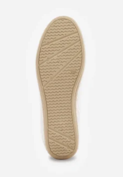 Białe Espadryle z Koronkową Cholewką i Podeszwą z Plecionki Marilex