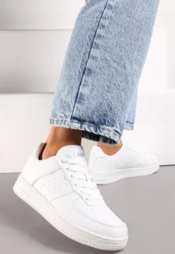 Białe Sneakersy Coreadenah