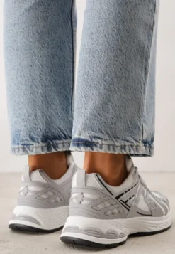 Białe Sneakersy Dad Shoes z Siateczkową Cholewką na Piankowej Podeszwie Anotea