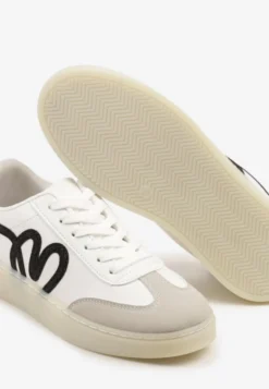 Białe Sneakersy Klasyczne Tenisówki z Abstrakcyjną Aplikacją Ailinne