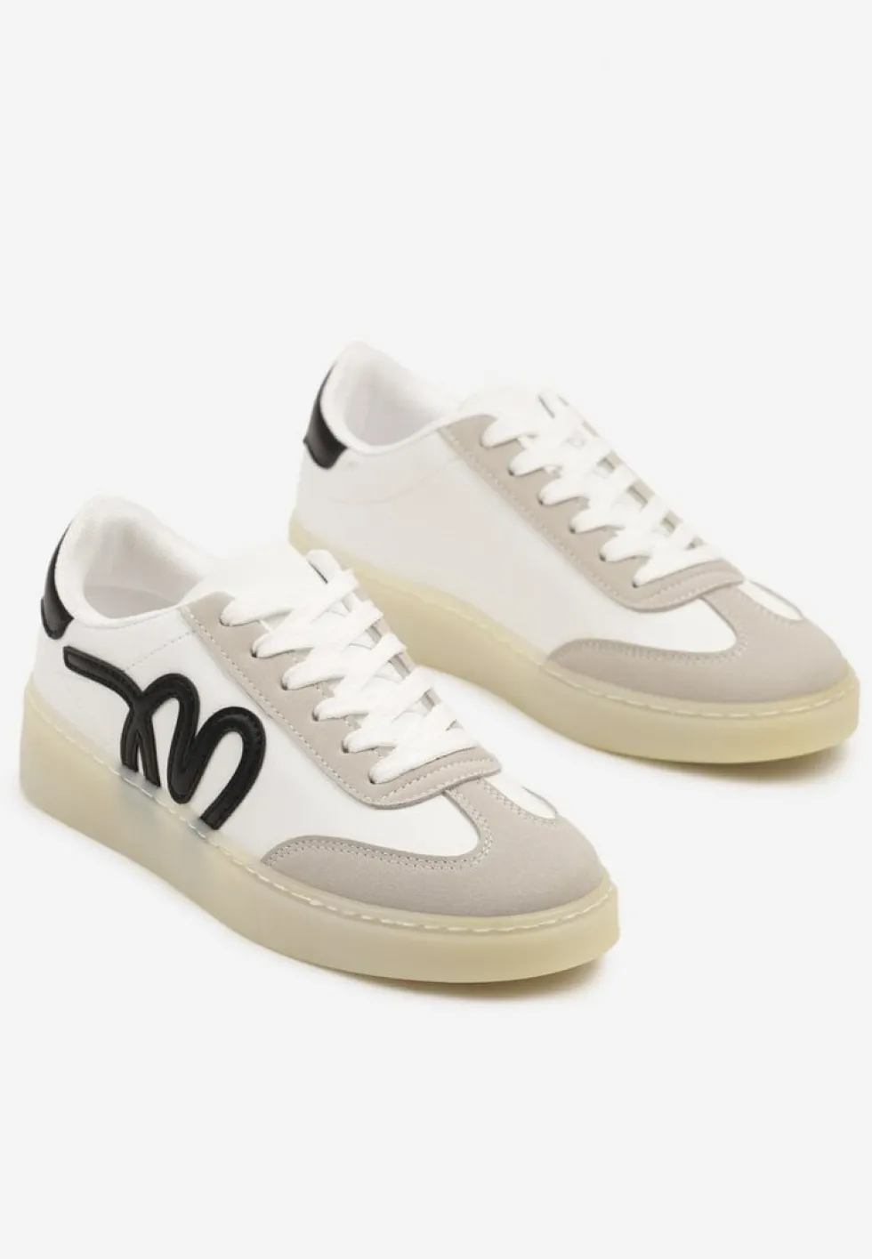 Białe Sneakersy Kultowe Tenisówki Zdobione Abstrakcyjną Aplikacją Fendiva