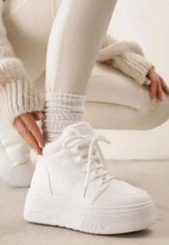 Białe Sneakersy na Grubej Podeszwie Mocno Ocieplane Futrem Leavinael