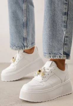 Białe Sneakersy na Grubej Podeszwie z Bieżnikiem Ozdobione Koralikami Melnora