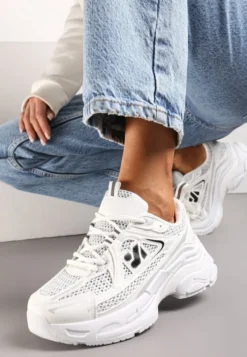 Białe Sneakersy na Grubej Podeszwie Ozdobione Siateczkowymi Wstawkami Korianna