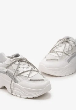 Białe Sneakersy na Grubej Podeszwie Ozdobione Cyrkoniami i Brokatem Klineria