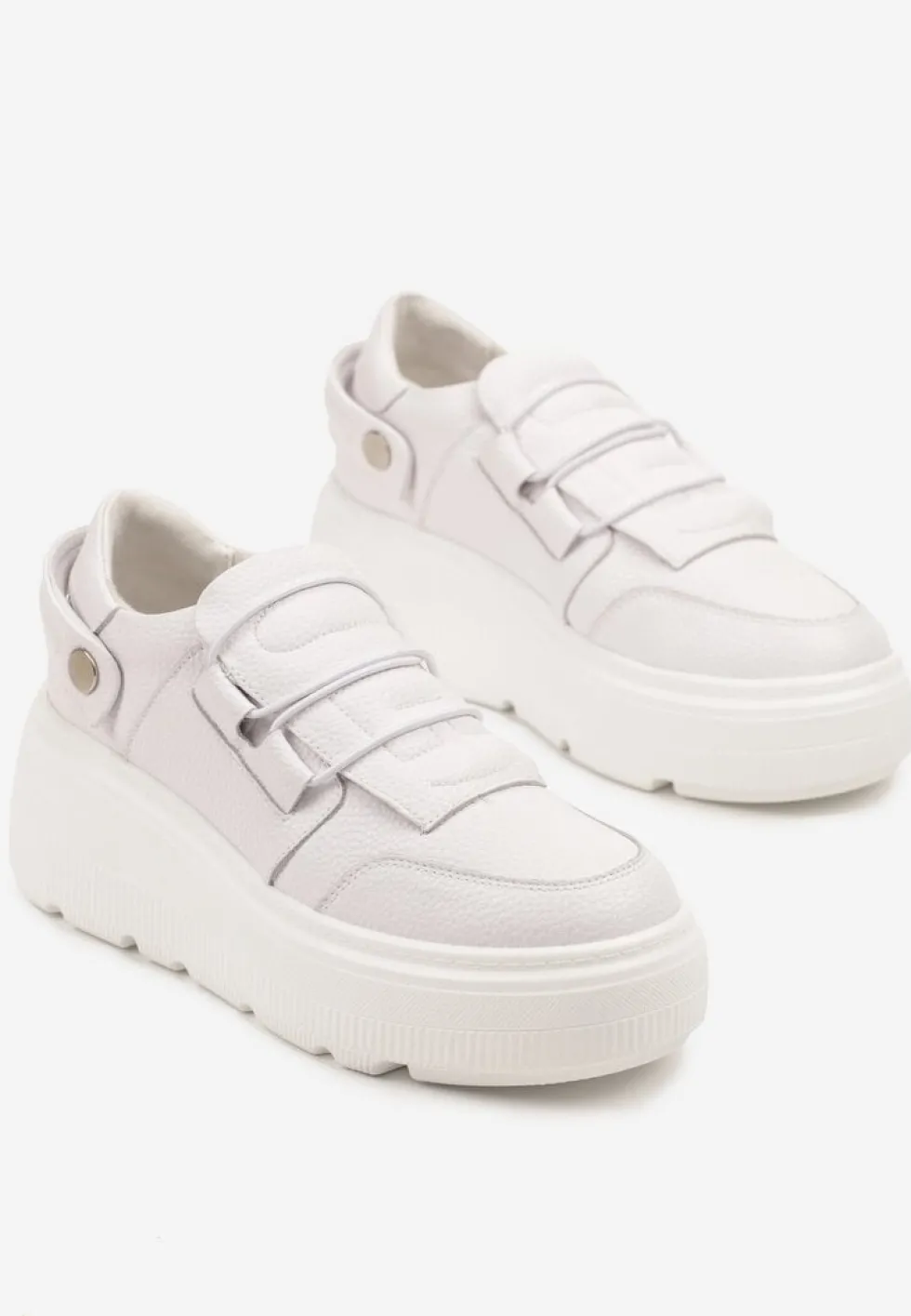 Białe Sneakersy na Platformie ze Skóry Naturalnej z Ozdobnym Paskiem Reselle
