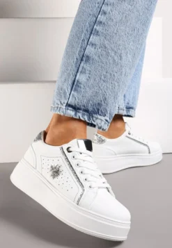 Białe Sneakersy na Platformie z Metaliczną Ozdobą w Kształcie Owada i Brokatem Lientia