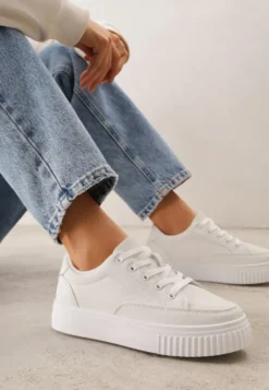 Białe Sneakersy na Tłoczonej Platformie Zeaninia