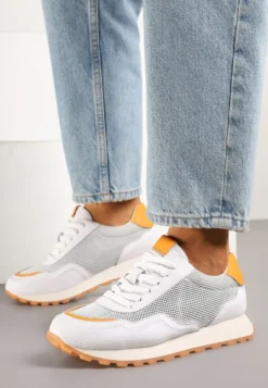 Białe Sneakersy Skórzane Ozdobione Geometrycznym Motywem Wibessa