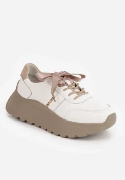 Białe Sneakersy Skórzane z Dwiema Parami Sznurówek na Platformie Crocefissa