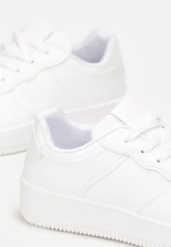 Białe Sneakersy Sznurowane na Grubej Podeszwie Taleith