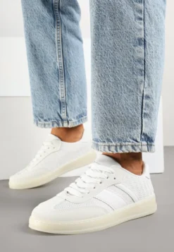 Białe Sneakersy Tenisówki Ozdobione Paskami Amodira