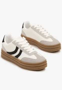 Białe Sneakersy Typu Kultowe Tenisówki na Grubej Podeszwie z Tłoczeniem Lisanitea