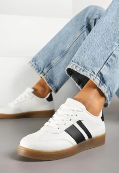 Białe Sneakersy Typu Tenisówki Ozdobione Paskami Amolana