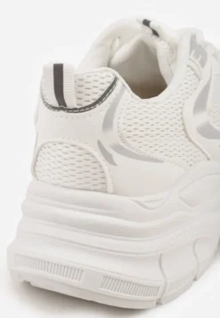 Białe Sneakersy VICES na Geometrycznej Platformie z Perforacją Elinata