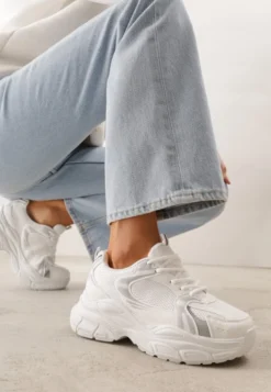 Białe Sneakersy VICES na Geometrycznej Platformie z Perforacją Elinata