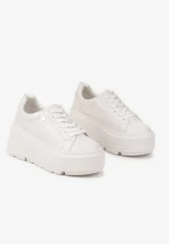 Białe Sneakersy Vices na Grubej Podeszwie Tuliri
