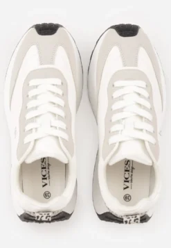 Białe Sneakersy Vices na Platformie Ozdobione Naszywką i Panterką Selothiel