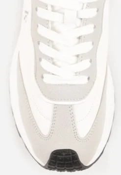 Białe Sneakersy Vices na Platformie Ozdobione Naszywką i Panterką Selothiel