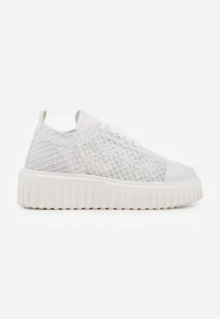 Białe Sneakersy Vices na Platformie z Ażurową Cholewką Lumerise