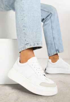 Białe Sneakersy Vices na Platformie z Gwiazdką Fenarra
