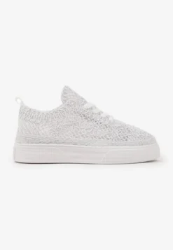 Białe Sneakersy z Ażurowej Koronki na Grubej Podeszwie Nanessia
