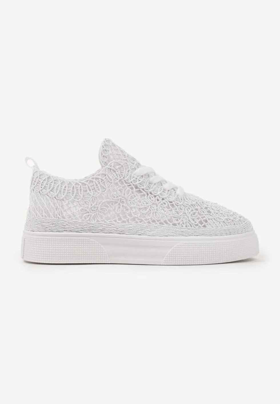 Białe Sneakersy z Ażurowej Koronki na Grubej Podeszwie Nanessia