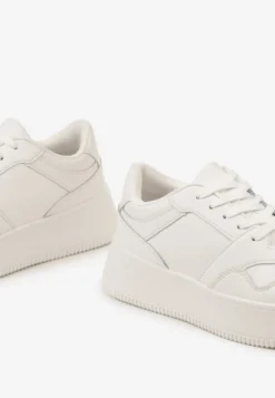 Białe Sneakersy z Cholewką przed Kostkę na Platformie Liciana