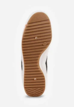 Białe Sneakersy z Geometrycznym Wzorem Zoloti