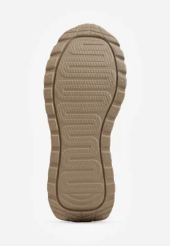Białe Sneakersy z Naturalnej Skóry Ozdobione Metalowym Zapięciem i Kokardą ze Wstążki Citlala
