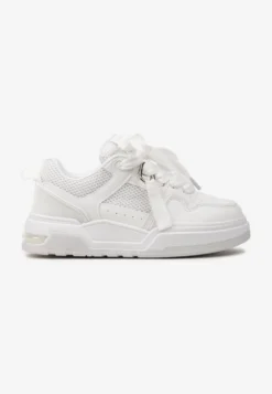 Białe Sneakersy z Ozdobnymi Sznurówkami i Grubą Podeszwą Klorimia