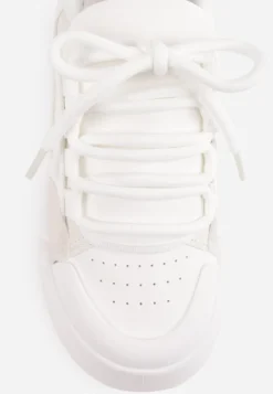 Białe Streetwearowe Sneakersy Trampki na Platformie Danenith