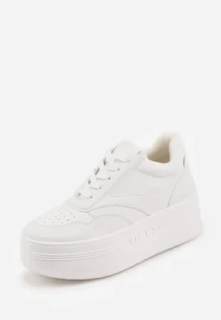 Białe Sznurowane Sneakersy Vices na Platformie z Metalicznymi Paskami Neliawen