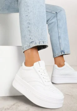 Białe Sznurowane Sneakersy Vices na Platformie z Metalicznymi Paskami Neliawen