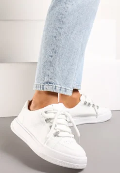 Białe Sznurowane Sneakersy z Detalami z Cyrkoniami Falenc