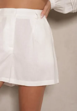 Białe Szorty z Bawełną High Waist w Klasycznym Stylu Sefore