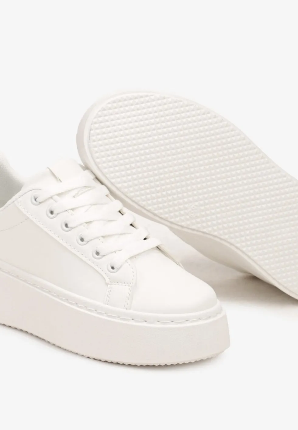 Biało-Beżowe Basicowe Sneakersy na Platformie Tiaeliana