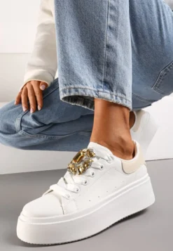 Biało-Beżowe Sneakersy na Grubej Podeszwie z Ozdobną Aplikacją Kamienia Danthia