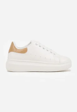 Biało-Beżowe Sneakersy na Niskiej Platformie w Klasycznym Stylu Lucid Dream