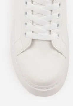 Biało-Czarne Basicowe Sneakersy na Platformie Tiaeliana