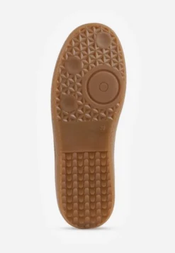 Biało-Czarne Casualowe Sneakersy na Płaskiej Podeszwie z Paskami Jereria